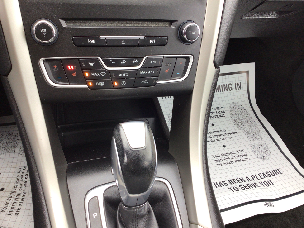 Ford Fusion 4dr Sdn SE AWD 2016