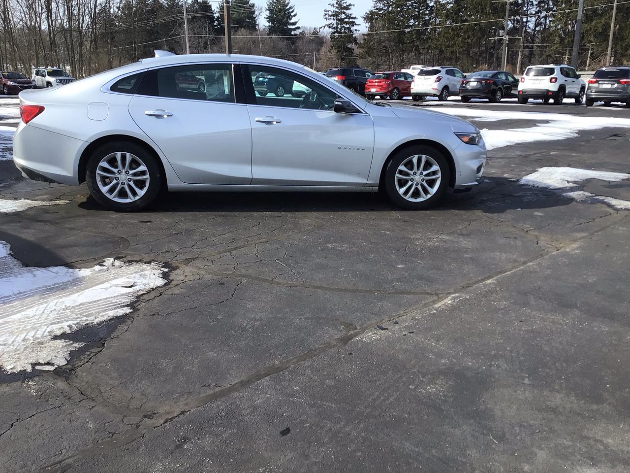 Chevrolet Malibu 4dr Sdn LT w/1LT 2017
