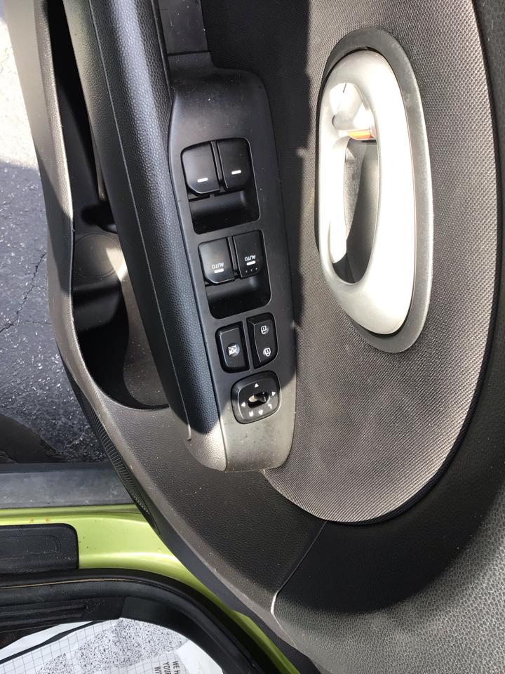 Kia Soul 5dr Wgn Auto + 2015