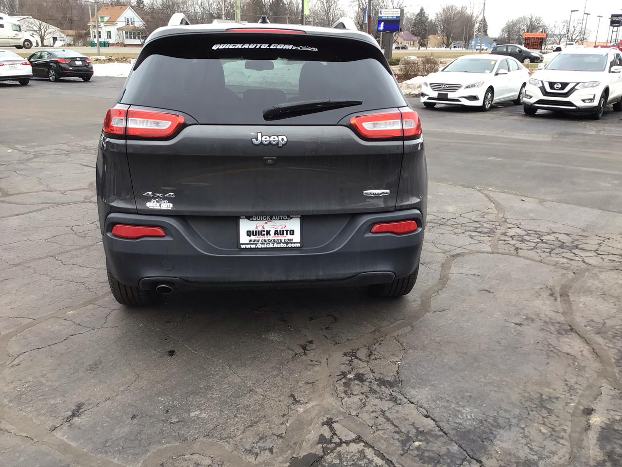 Jeep Cherokee 4WD 4dr Latitude 2015