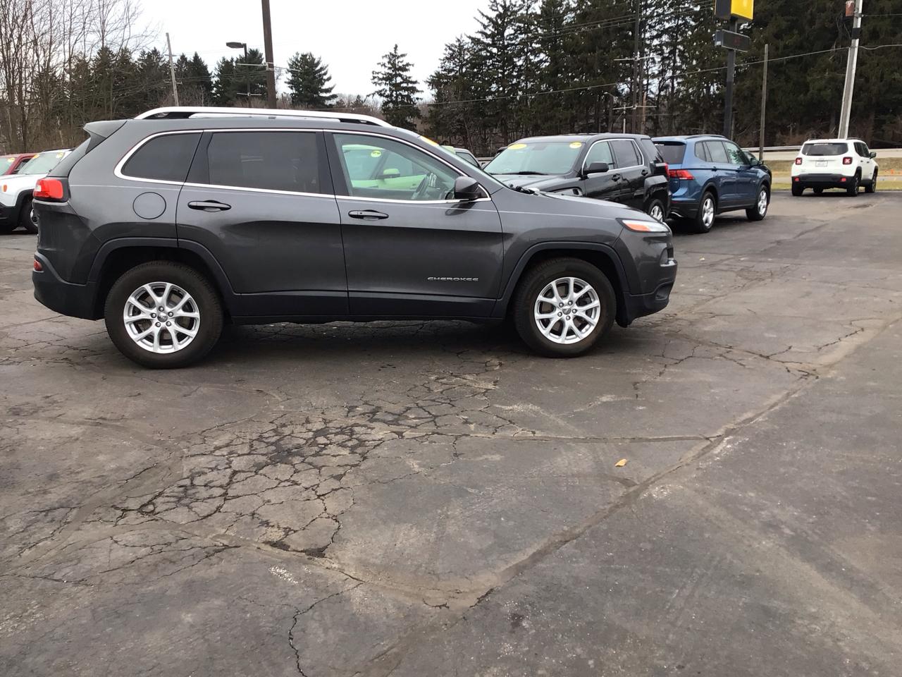 Jeep Cherokee 4WD 4dr Latitude 2015