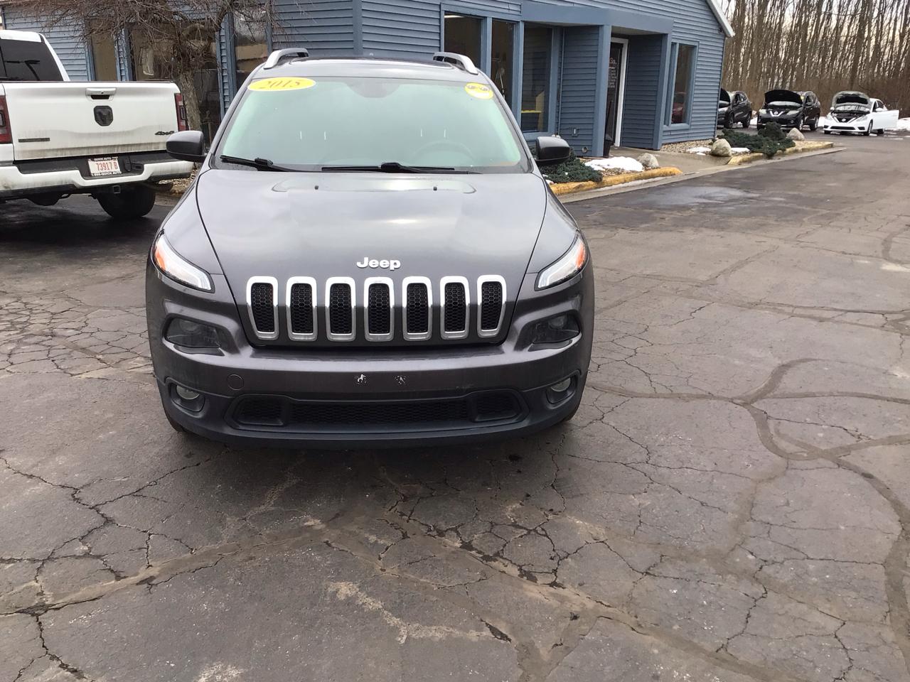Jeep Cherokee 4WD 4dr Latitude 2015