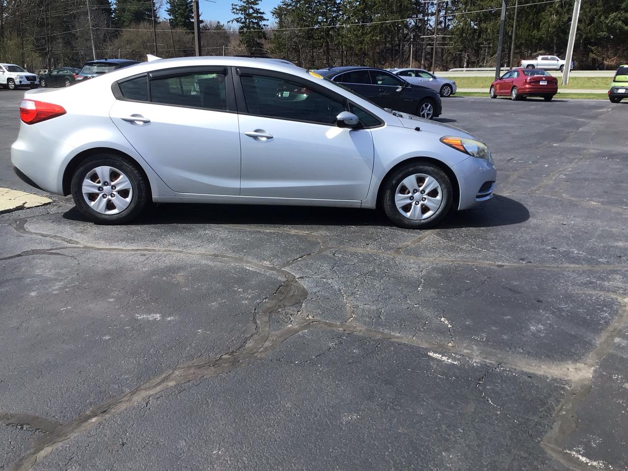 Kia Forte 4dr Sdn Auto LX 2016