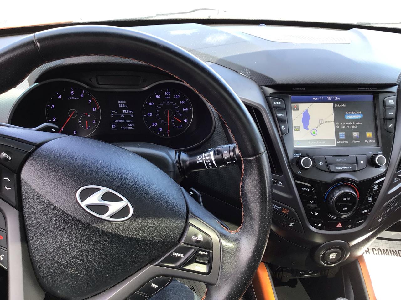 Hyundai Veloster 3dr Cpe Auto Turbo w/Orange Accent 2016