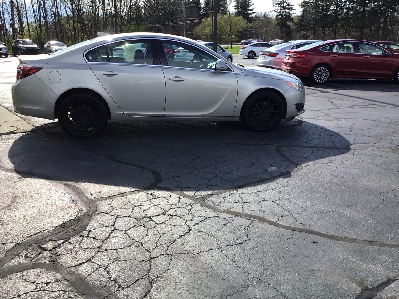 Buick Regal 4dr Sdn Turbo FWD 2015