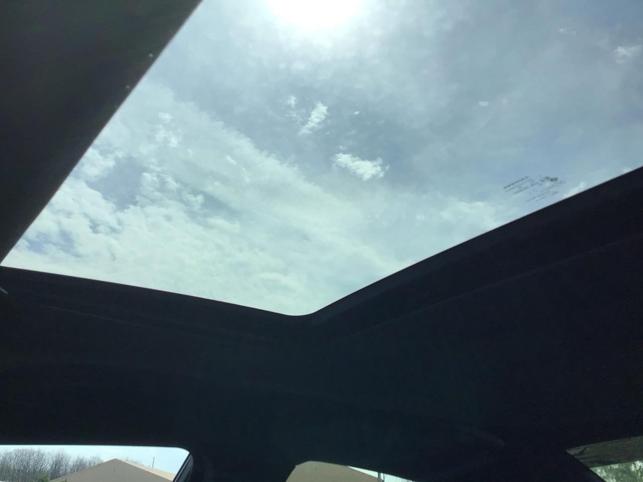 Dodge Charger 4dr Sdn SXT RWD 2016