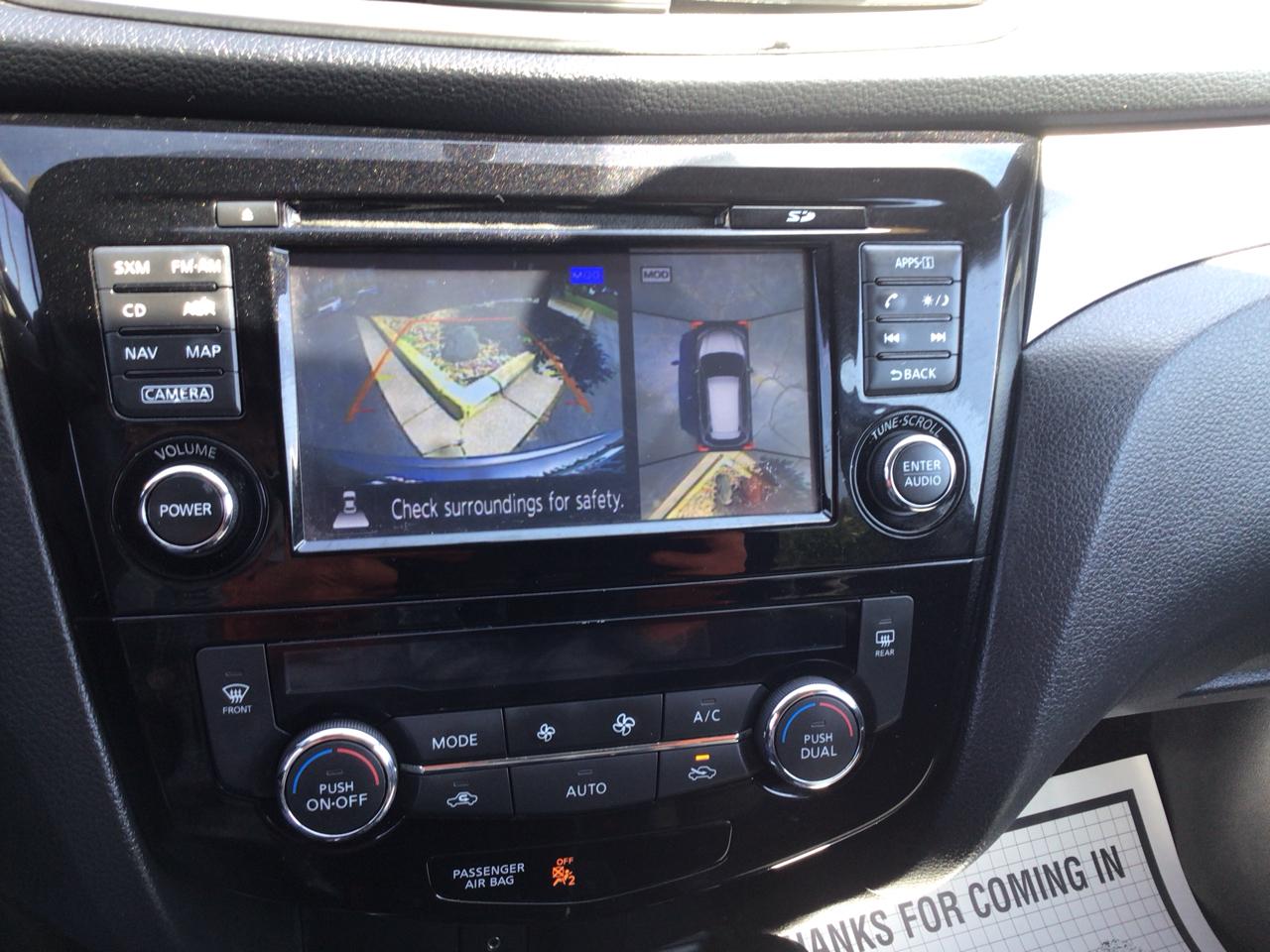 Nissan Rogue FWD 4dr SV 2016