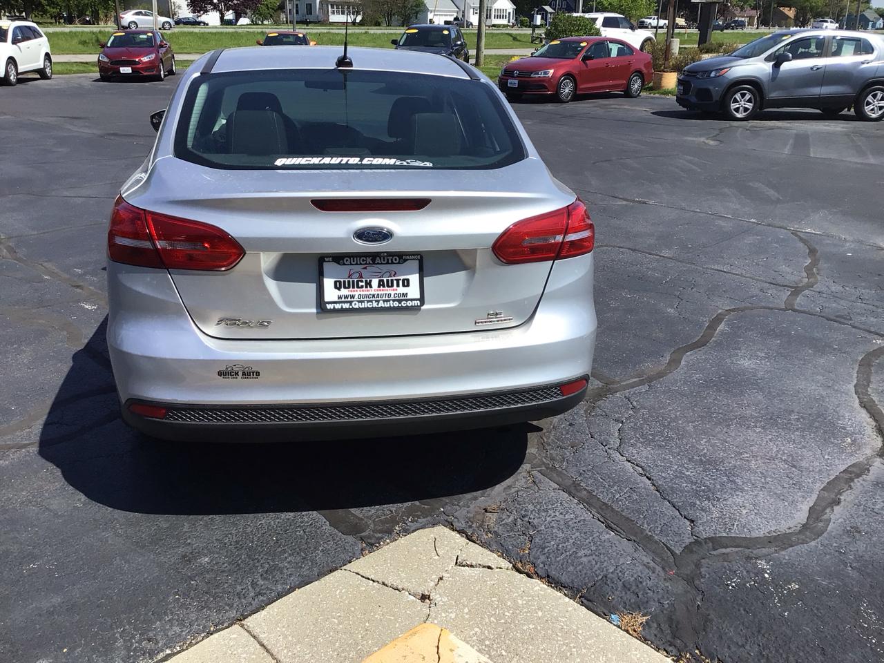 Ford Focus 4dr Sdn SE 2016