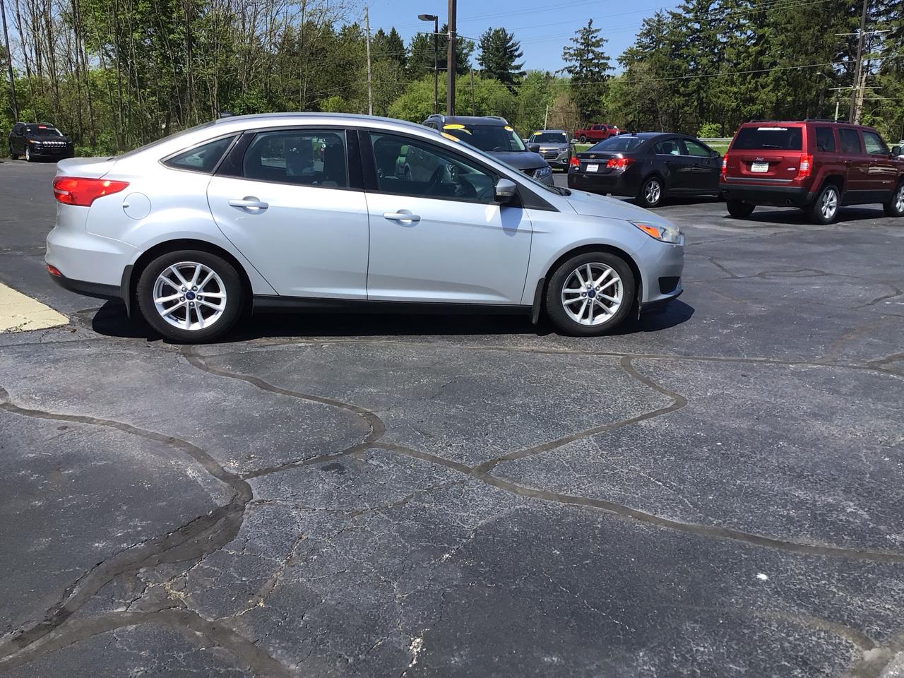 Ford Focus 4dr Sdn SE 2016