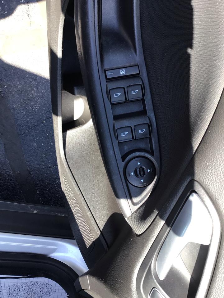 Ford Focus 4dr Sdn SE 2016