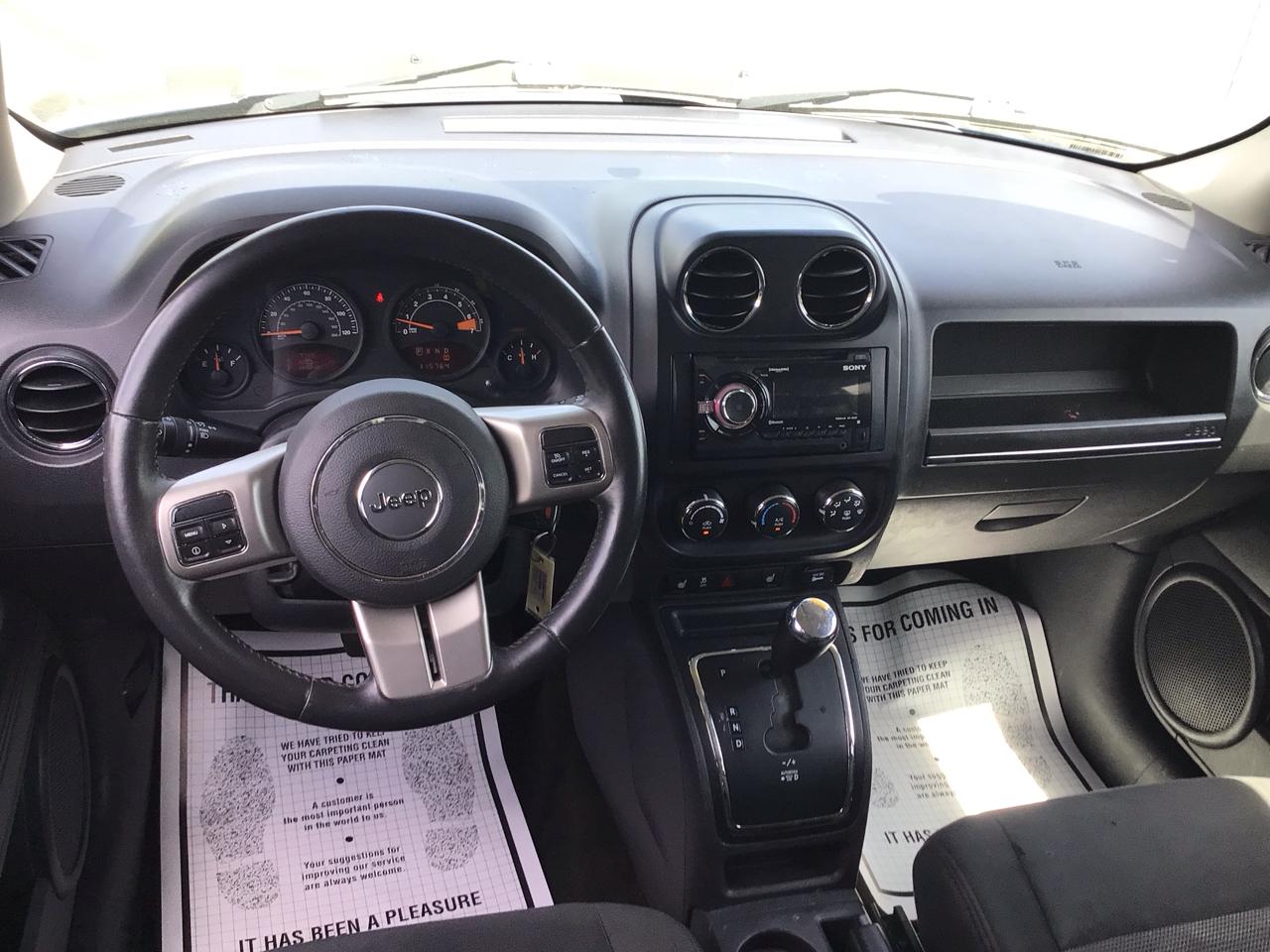 Jeep Patriot FWD 4dr Latitude 2014