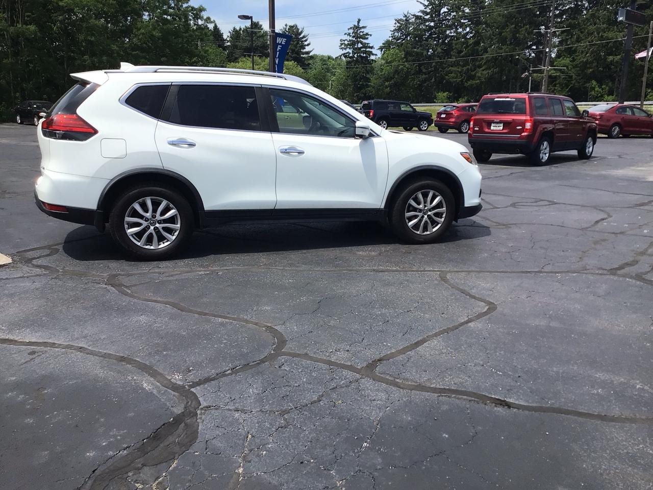 Nissan Rogue AWD SV 2017