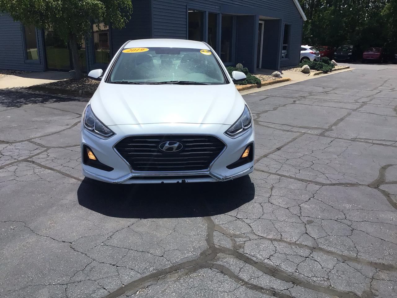 2019 Hyundai Sonata SE 2.4L