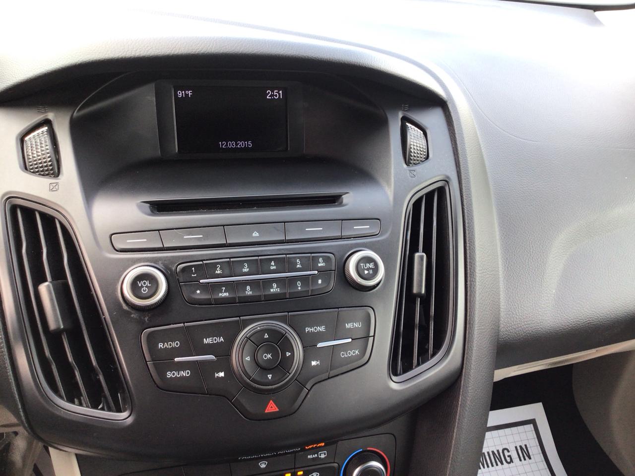 Ford Focus 5dr HB SE 2015