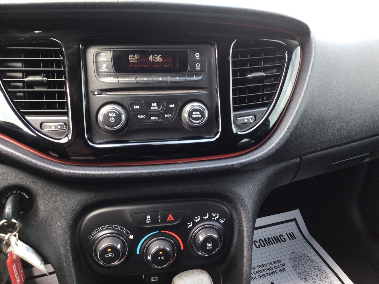 Dodge Dart 4dr Sdn SXT 2015
