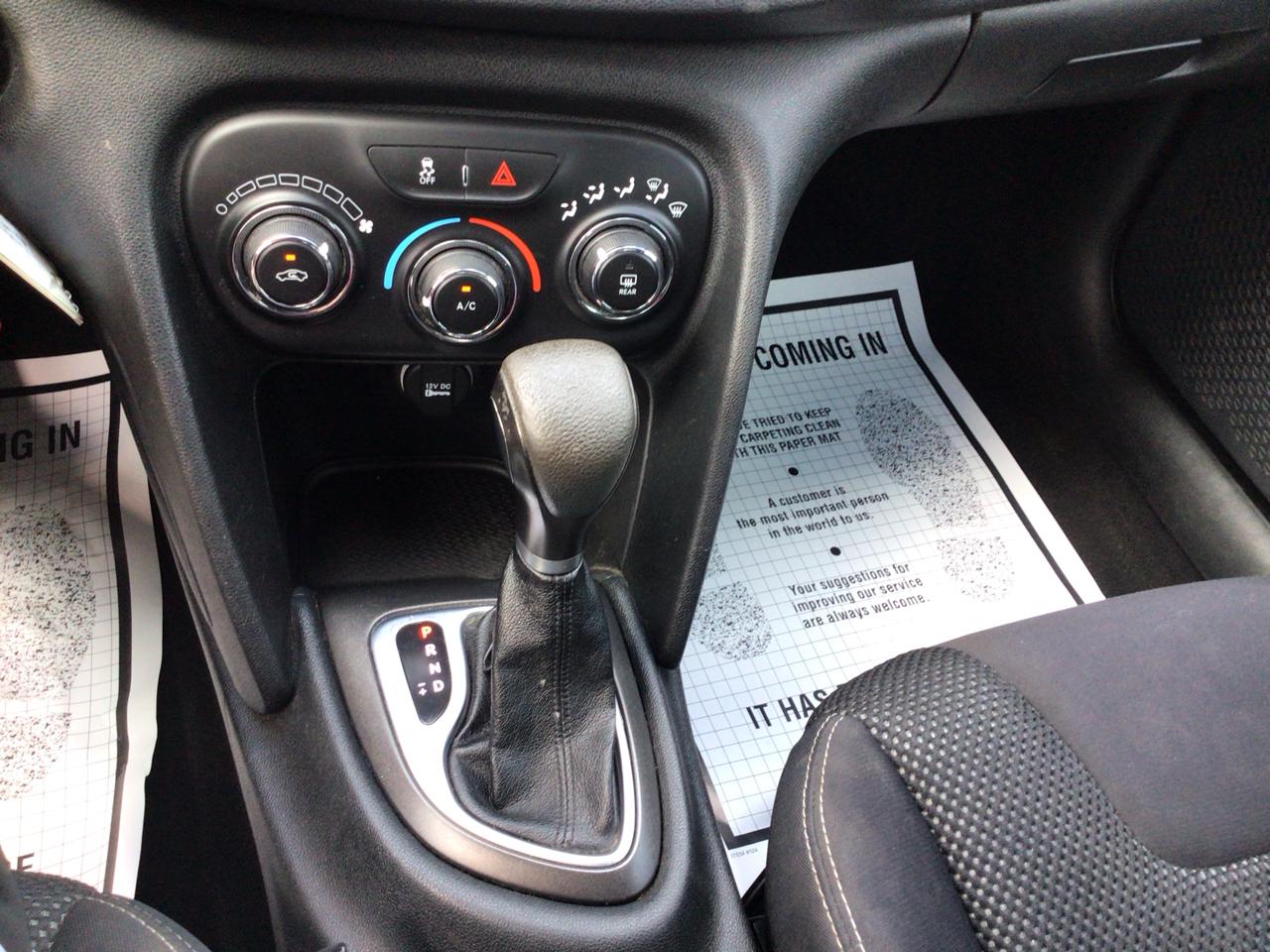 Dodge Dart 4dr Sdn SXT 2015