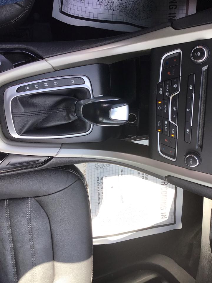 Ford Fusion 4dr Sdn SE AWD 2016