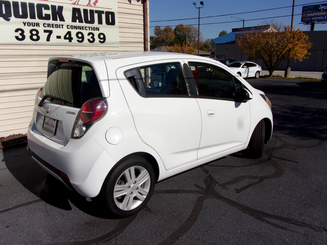 Chevrolet Spark 5dr HB CVT LS 2015 Chevrolet Spark 5dr HB CVT LS 2015