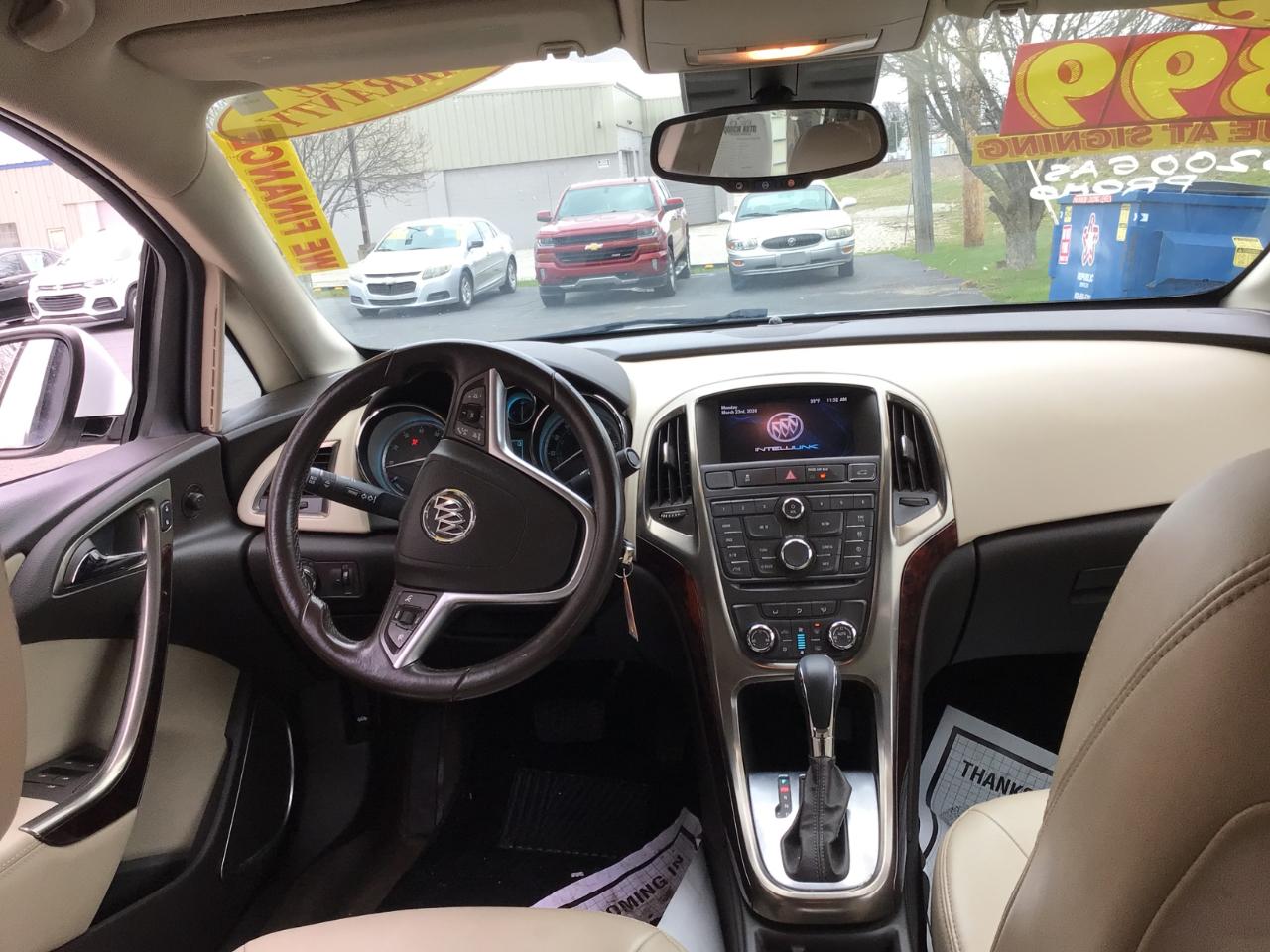 Buick Verano 4dr Sdn w/1SD 2015