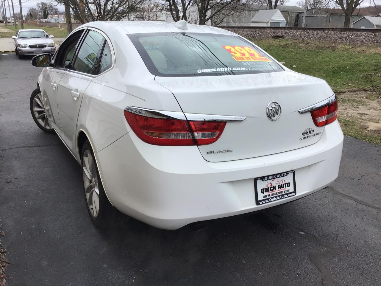 Buick Verano 4dr Sdn w/1SD 2015