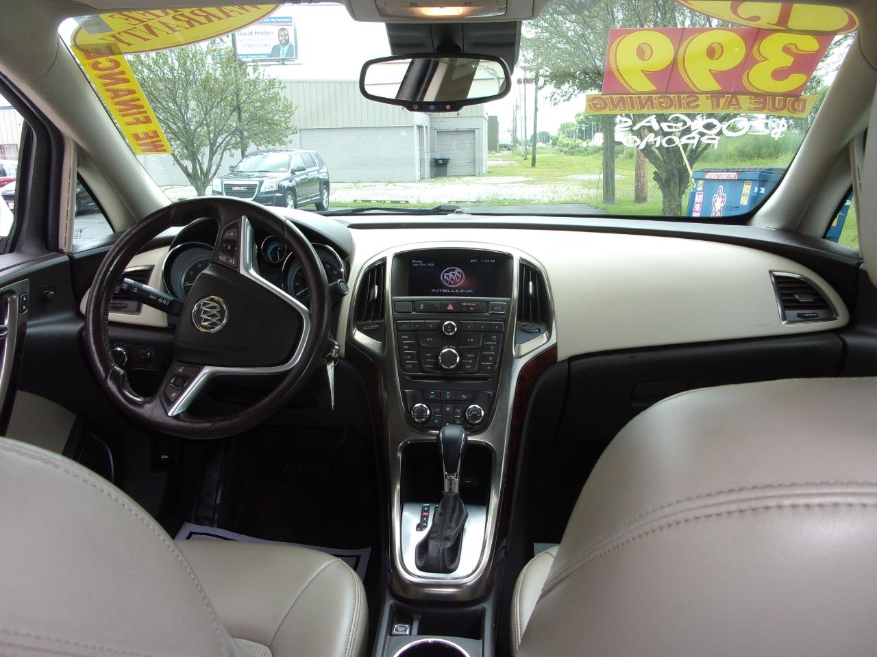 Buick Verano 4dr Sdn w/1SD 2015