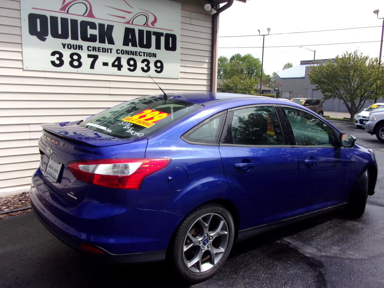 Ford Focus 4dr Sdn SE 2014