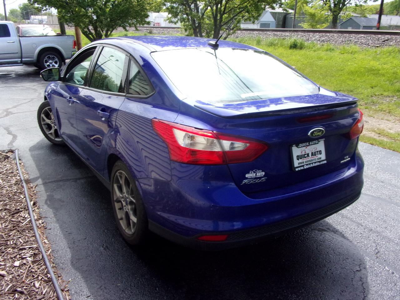 Ford Focus 4dr Sdn SE 2014