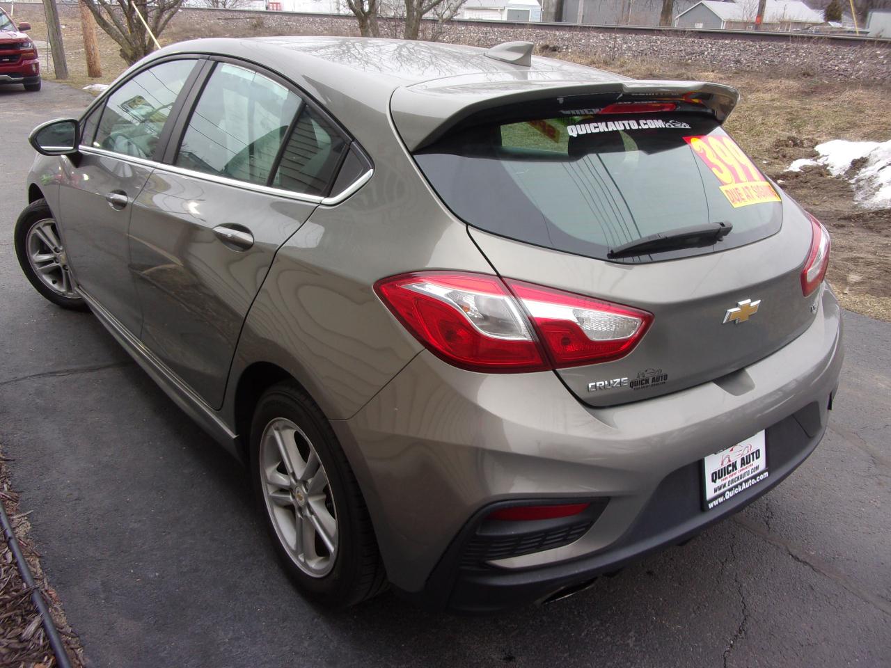 Chevrolet Cruze 4dr HB 1.4L LT w/1SD 2017