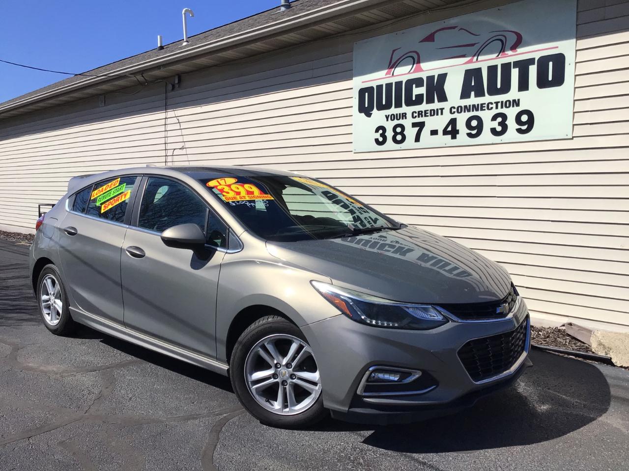 2017 Chevrolet Cruze 4dr HB 1.4L LT w/1SD