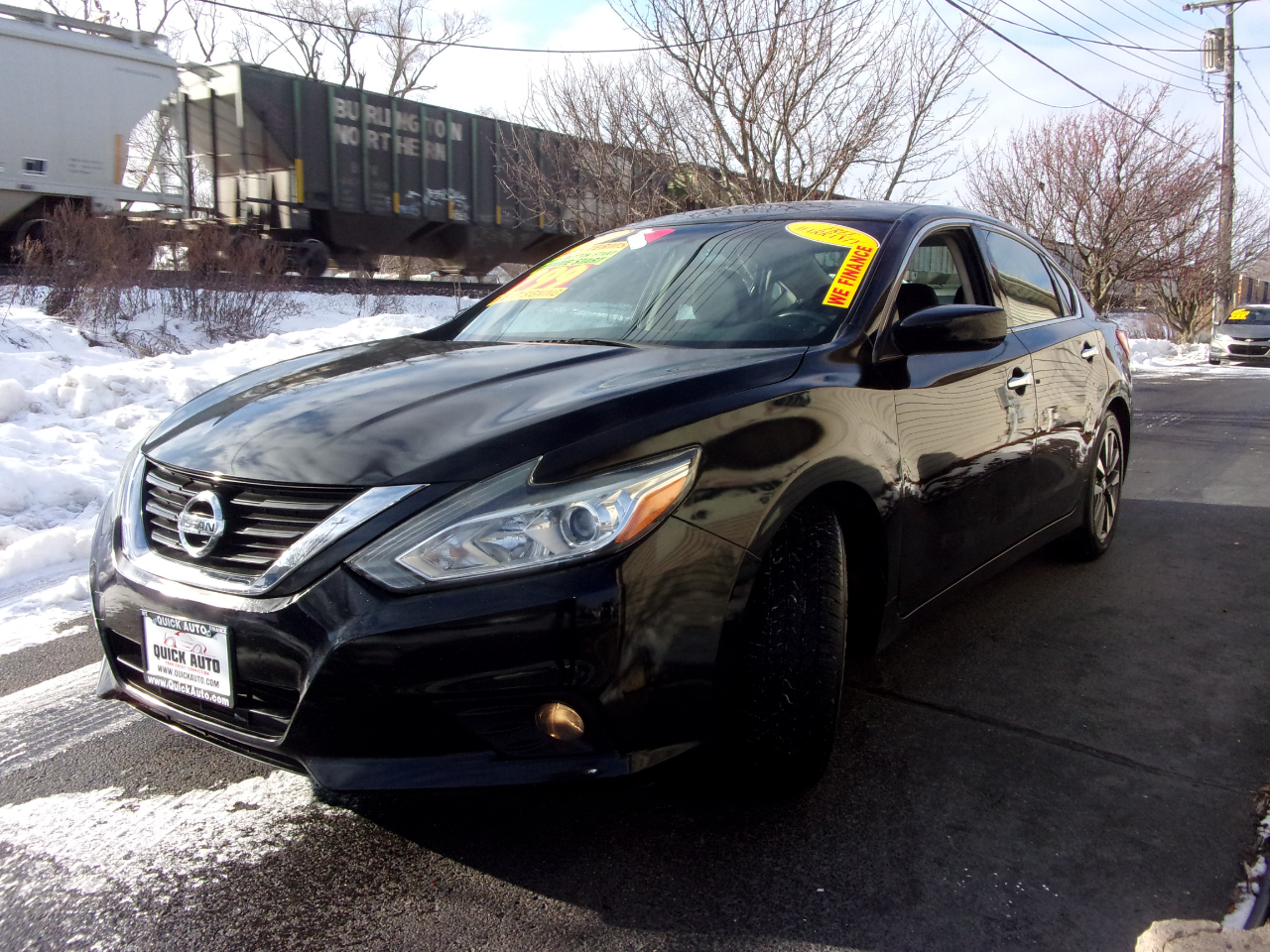 Nissan Altima 2.5 SV Sedan 2017