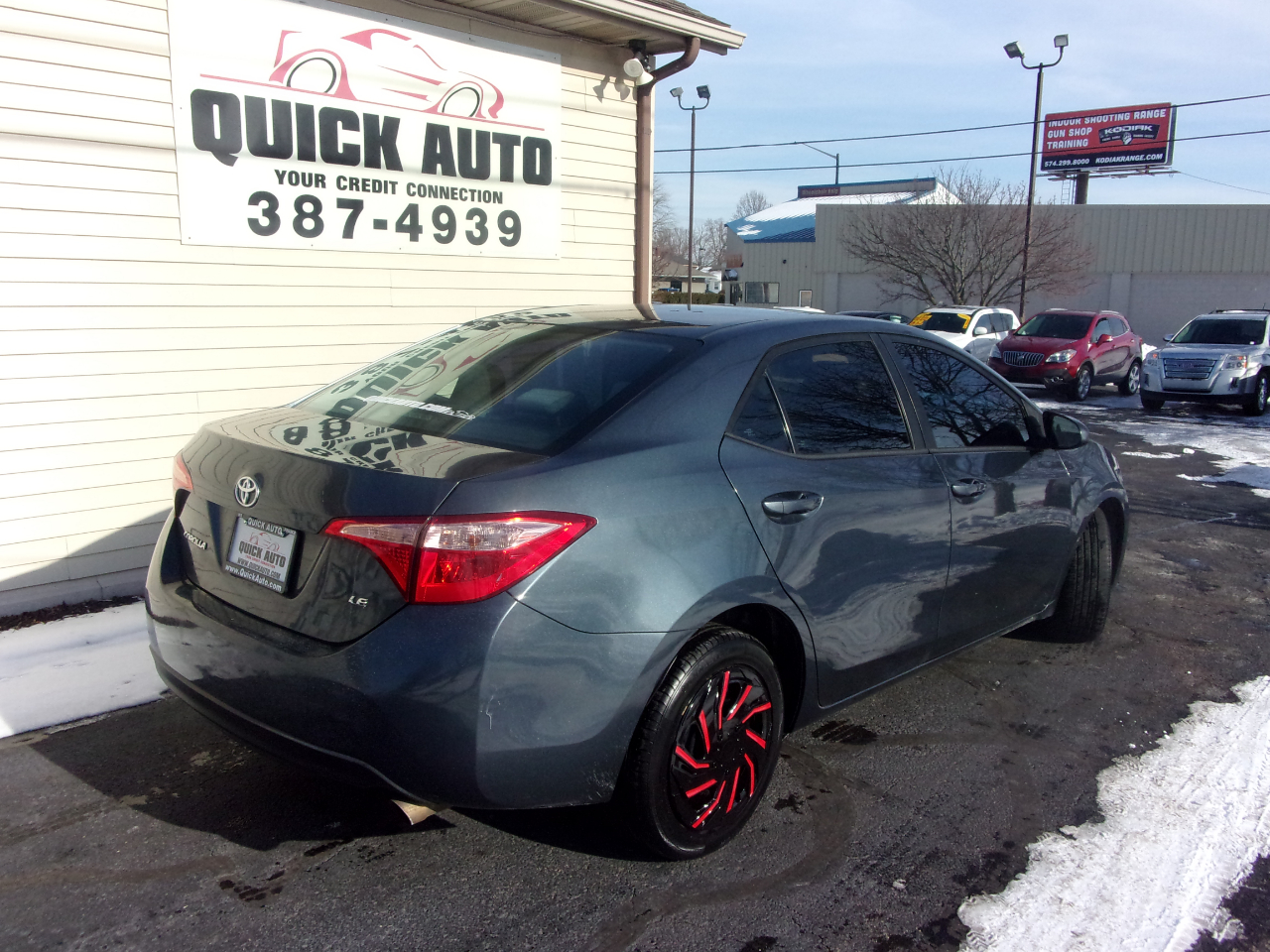 Toyota Corolla XLE CVT (Natl) 2019