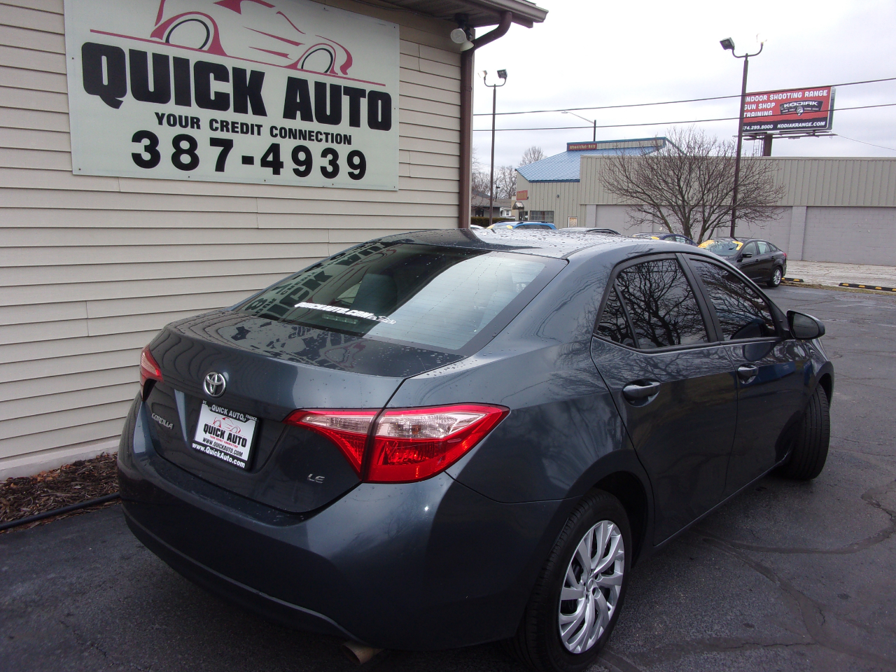 Toyota Corolla XLE CVT (Natl) 2019