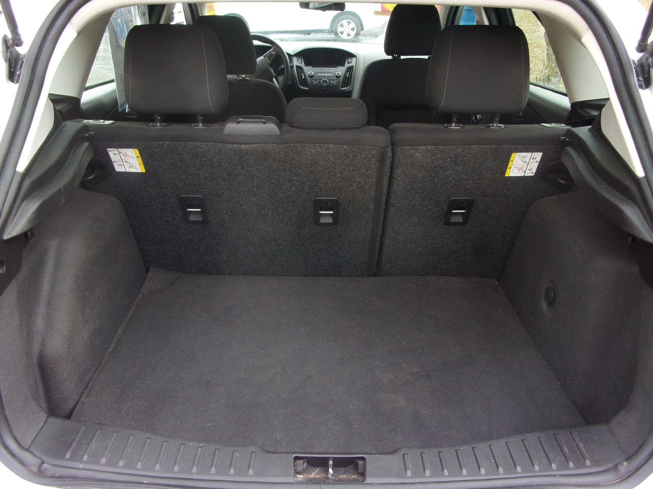 Ford Focus SE Hatch 2017