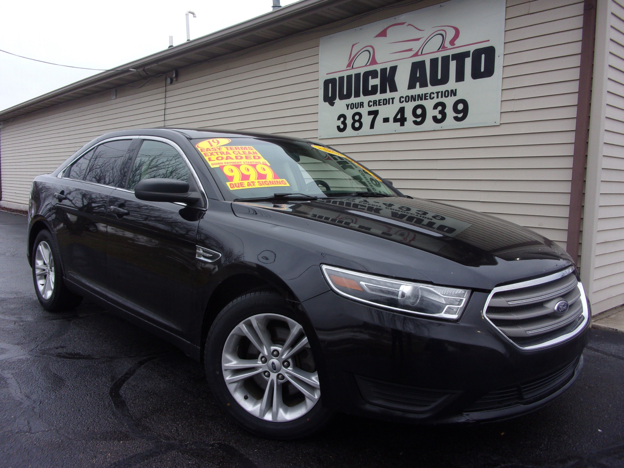 2019 Ford Taurus SE FWD