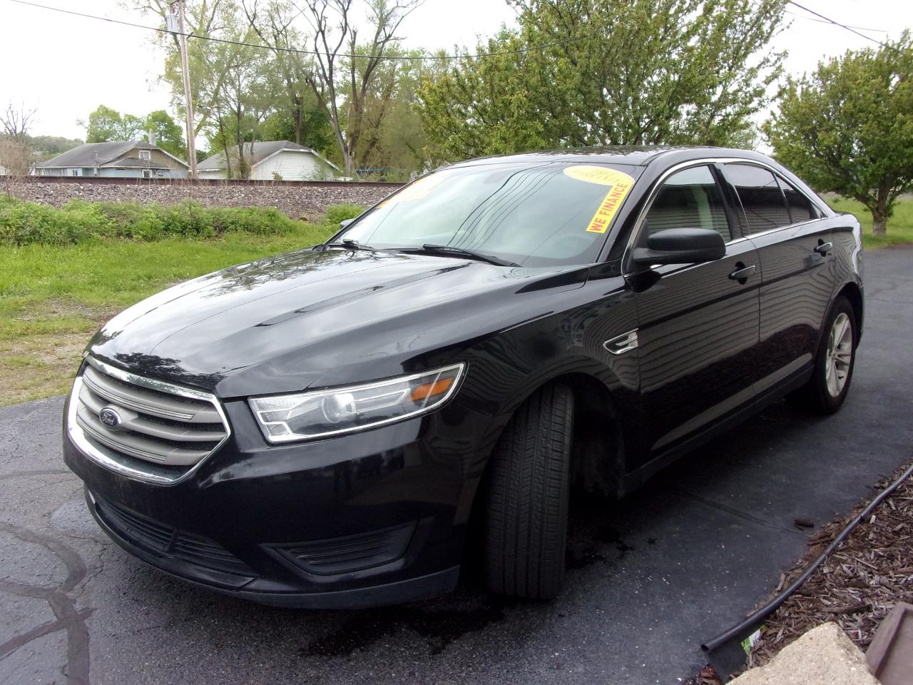 Ford Taurus SE FWD 2019