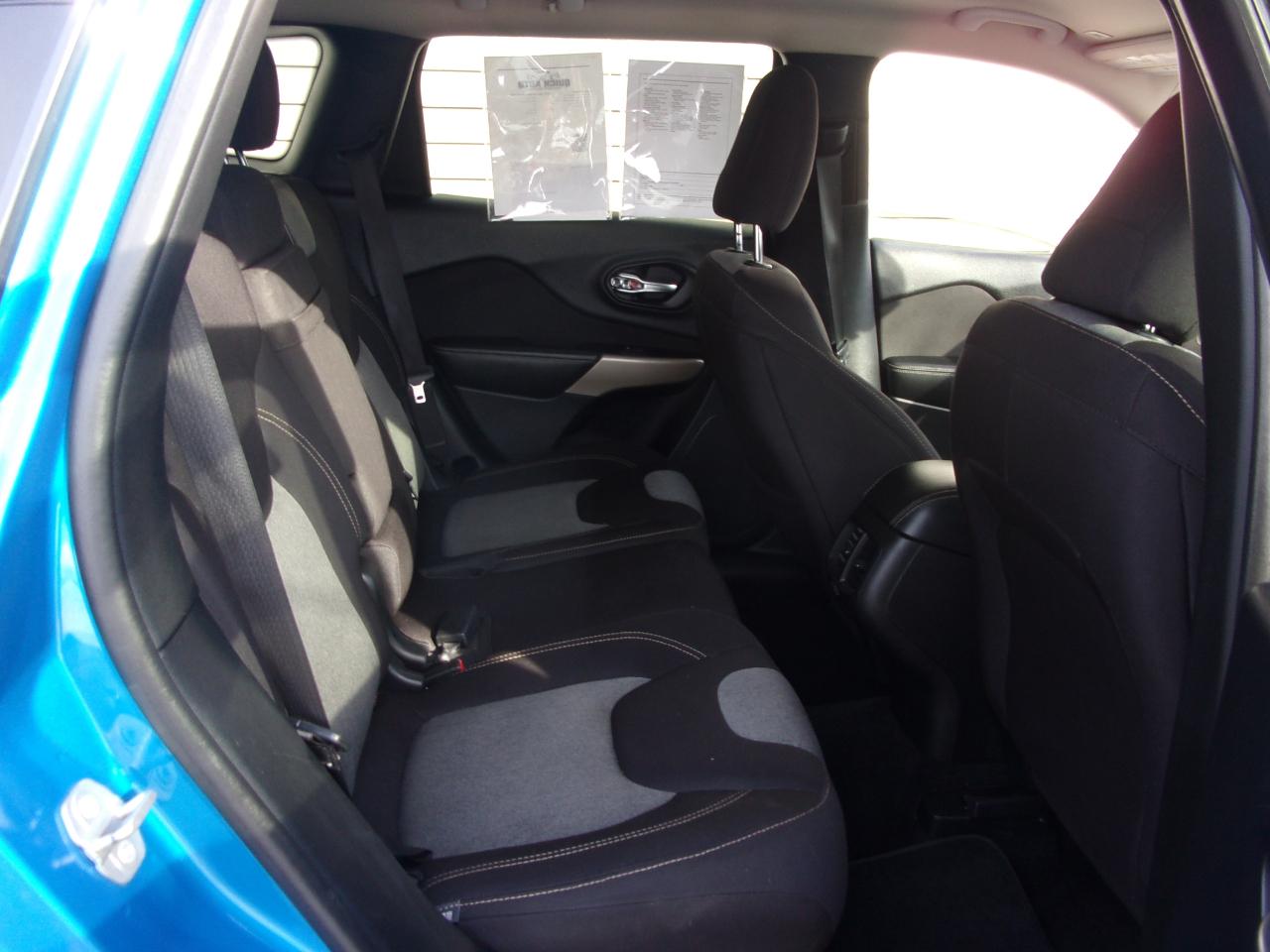 Jeep Cherokee Latitude FWD 2018