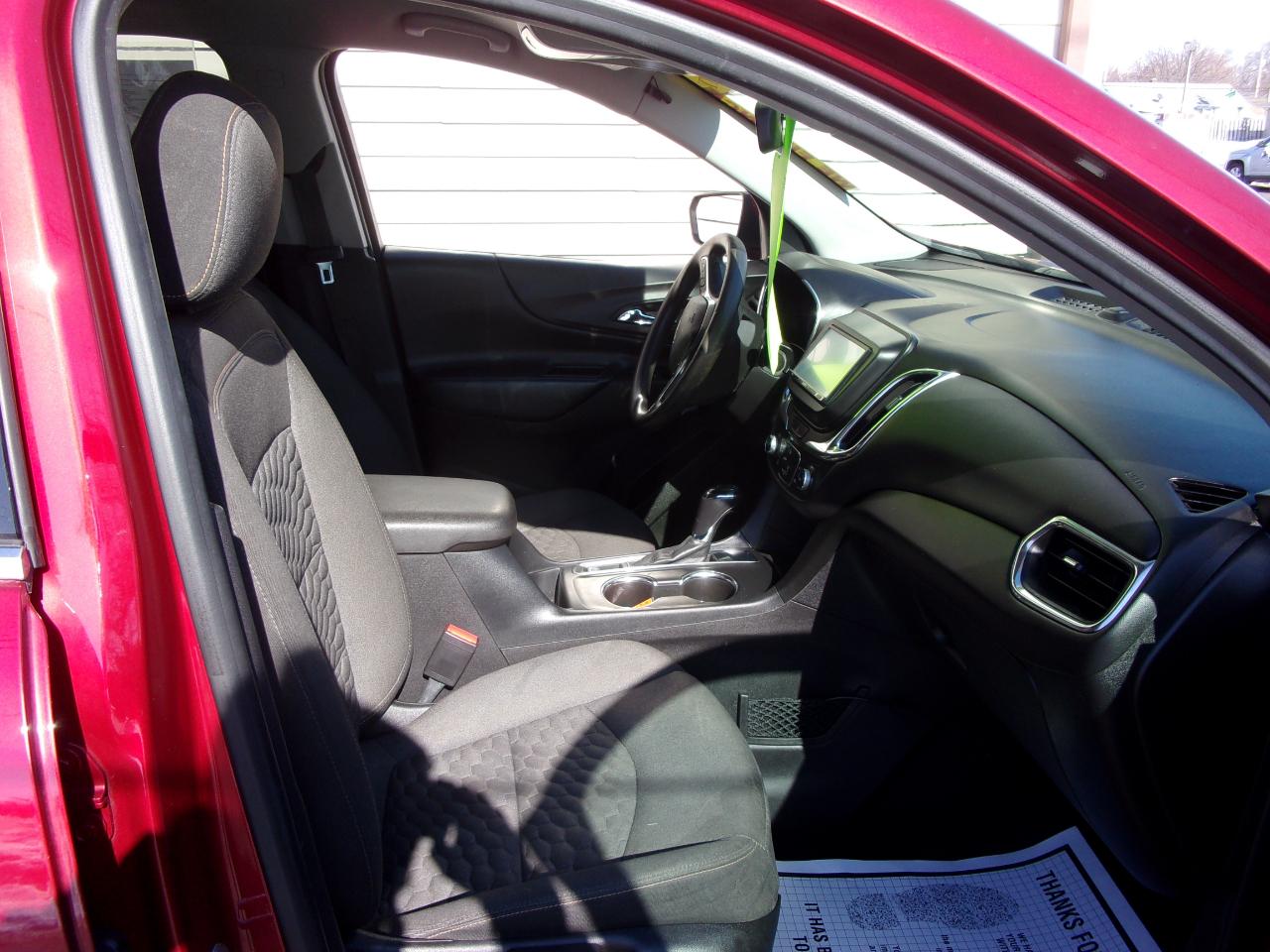 Chevrolet Equinox FWD 4dr LT w/1LT 2018