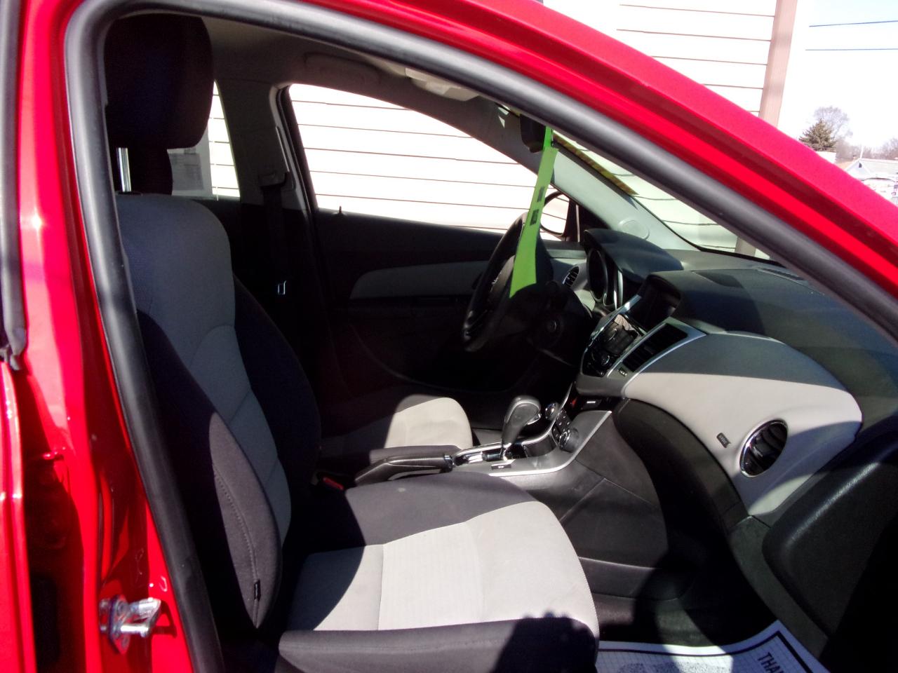 Chevrolet Cruze 4dr Sdn Auto LS 2015