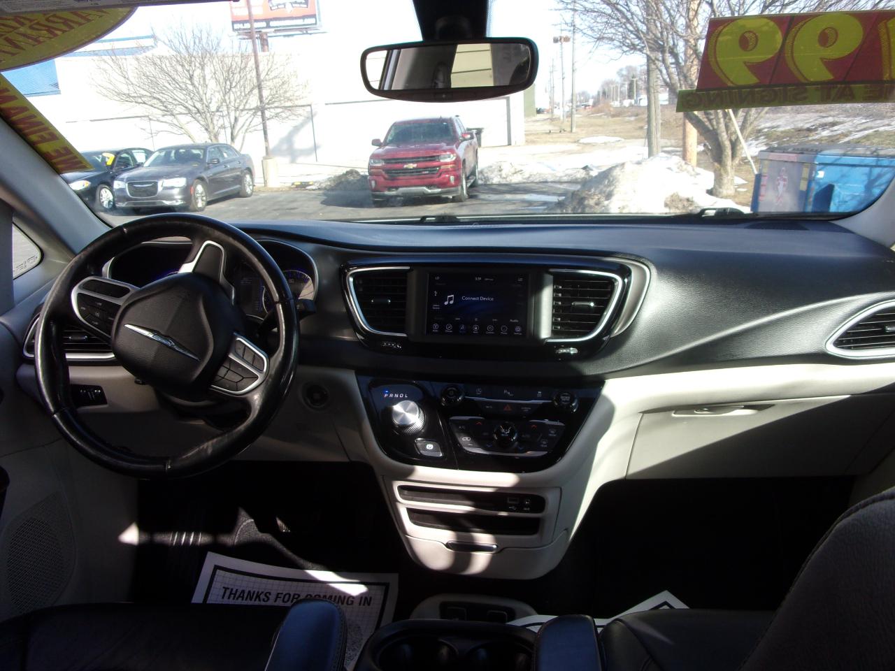 Chrysler Pacifica Touring L FWD 2020