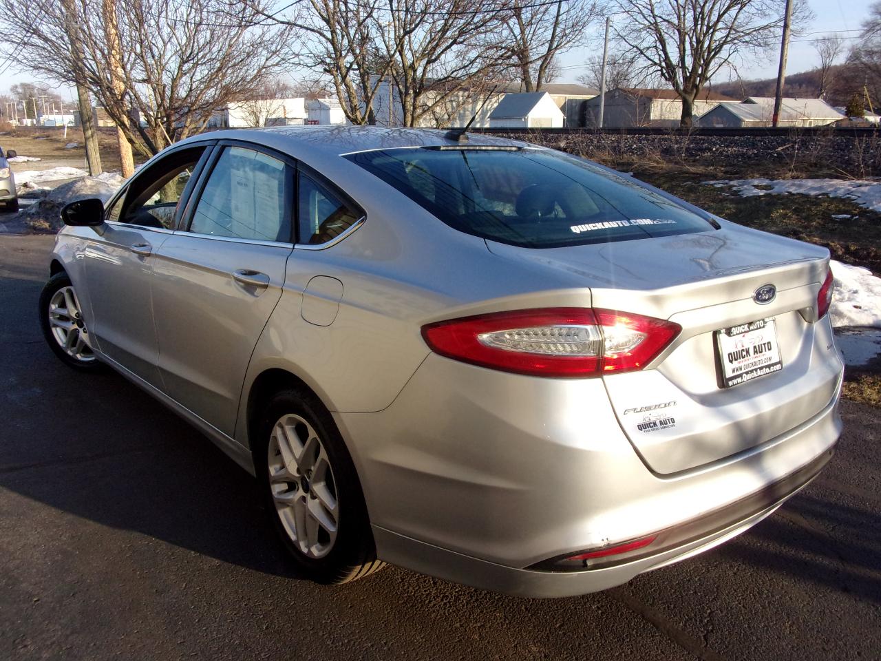 Ford Fusion 4dr Sdn SE FWD 2016