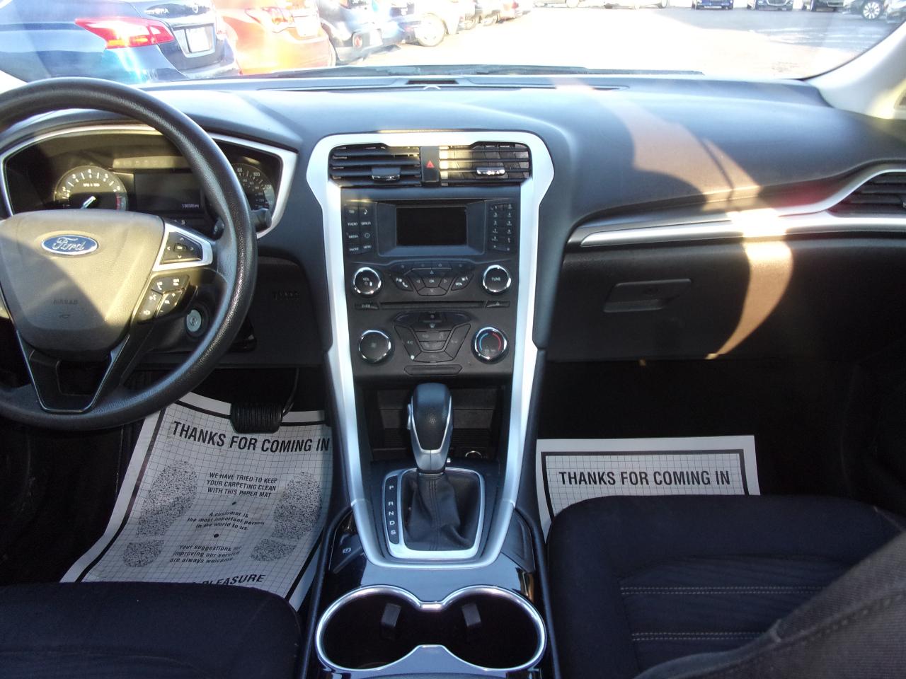 Ford Fusion 4dr Sdn SE FWD 2016