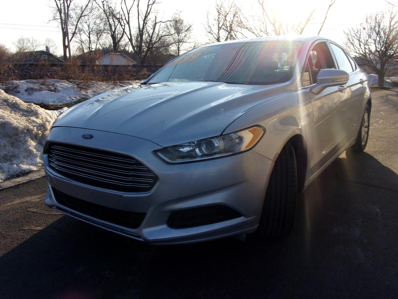 Ford Fusion 4dr Sdn SE FWD 2016