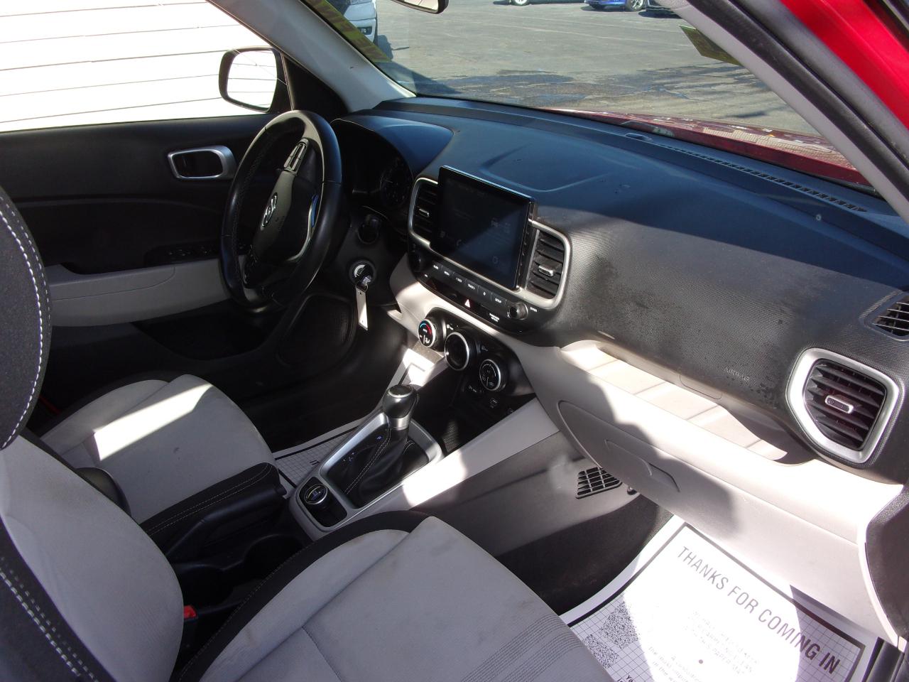 Hyundai Venue SEL IVT 2021