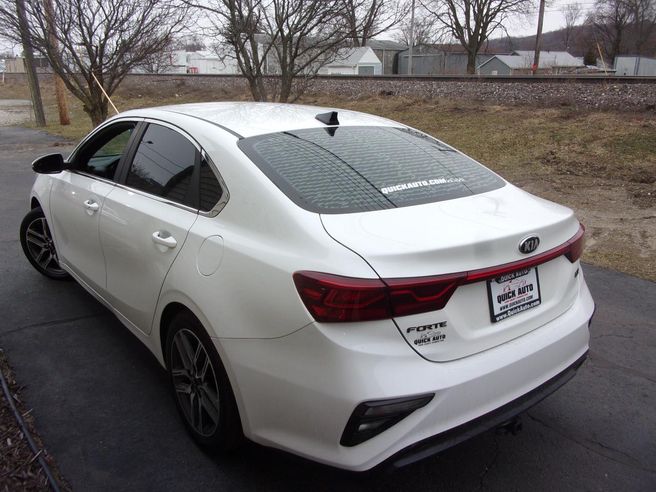 Kia Forte EX IVT 2019
