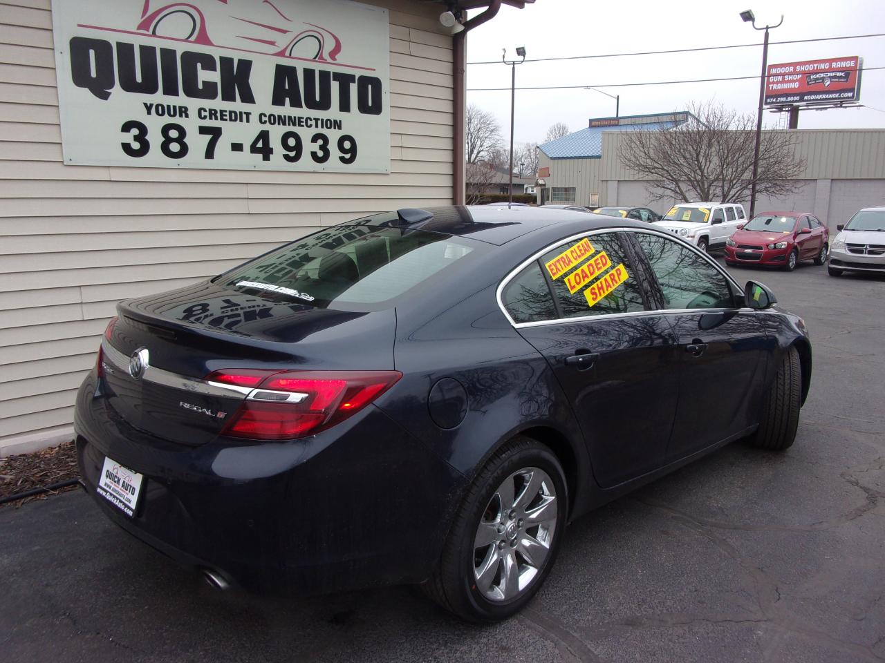 Buick Regal 4dr Sdn Premium I FWD 2016