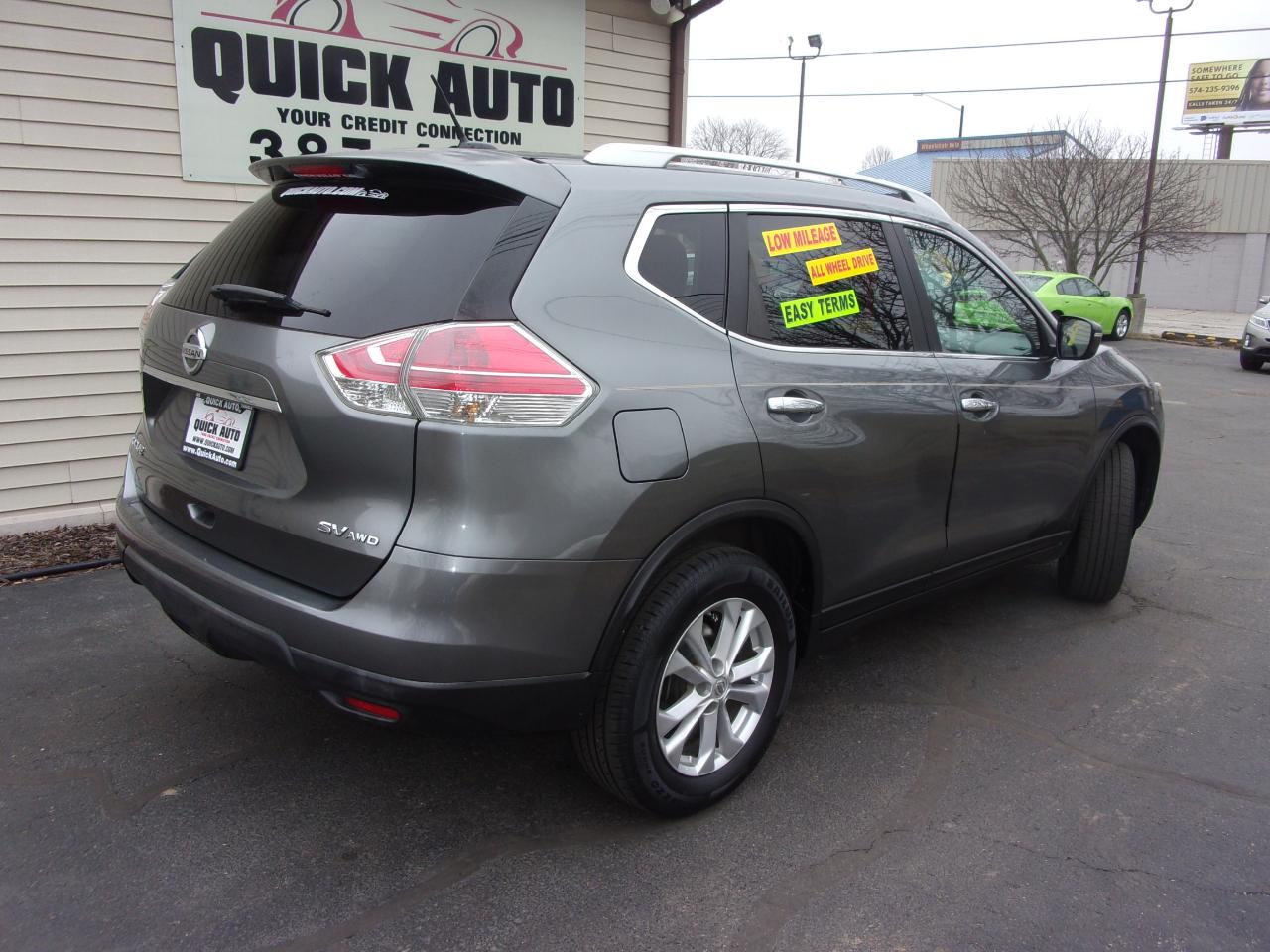 Nissan Rogue AWD 4dr SV 2015