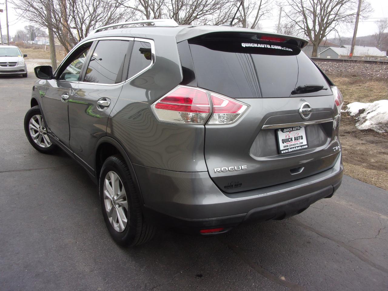 Nissan Rogue AWD 4dr SV 2015