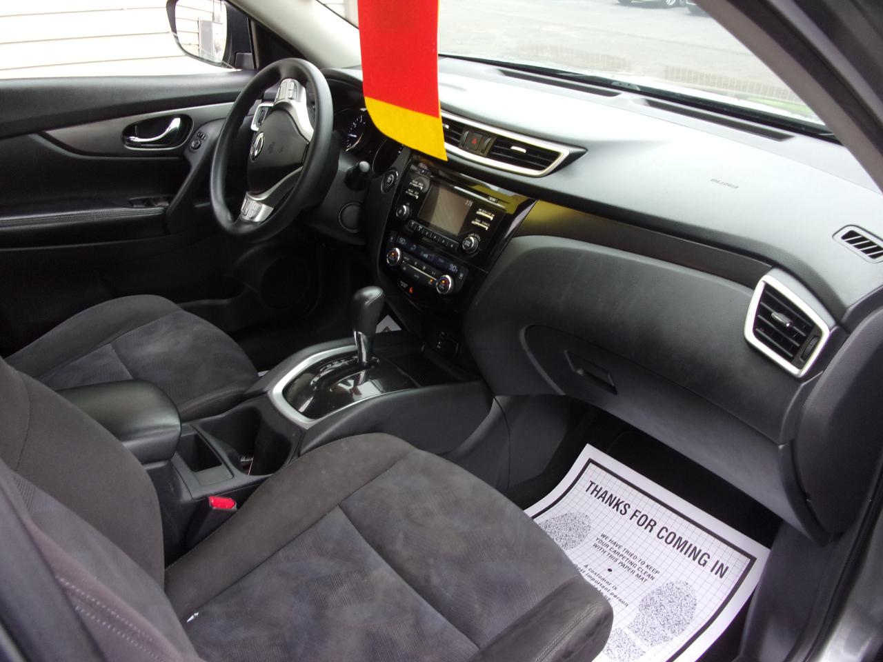 Nissan Rogue AWD 4dr SV 2015