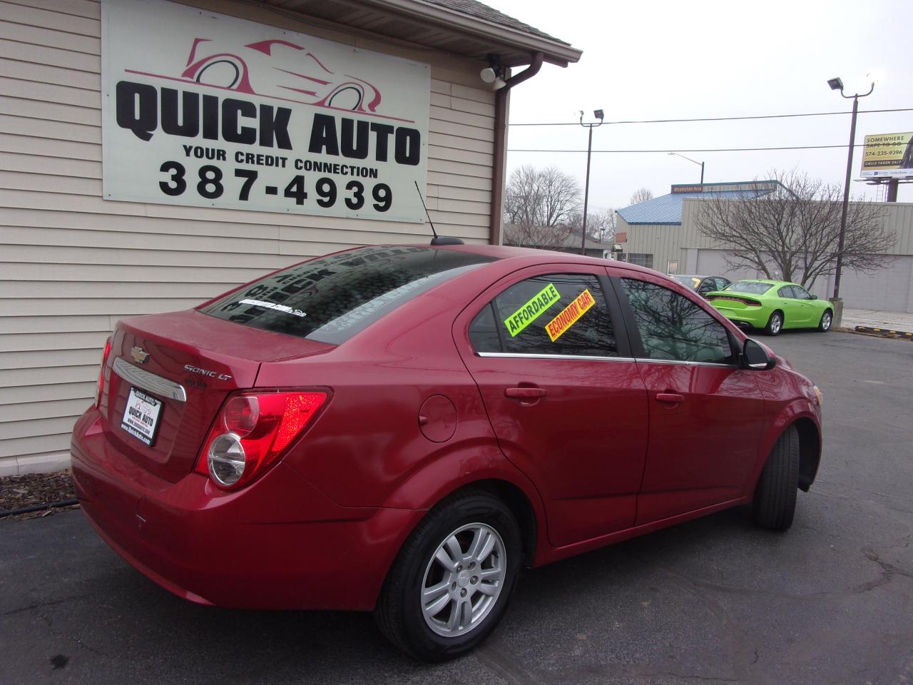 Chevrolet Sonic 4dr Sdn Auto LT 2015