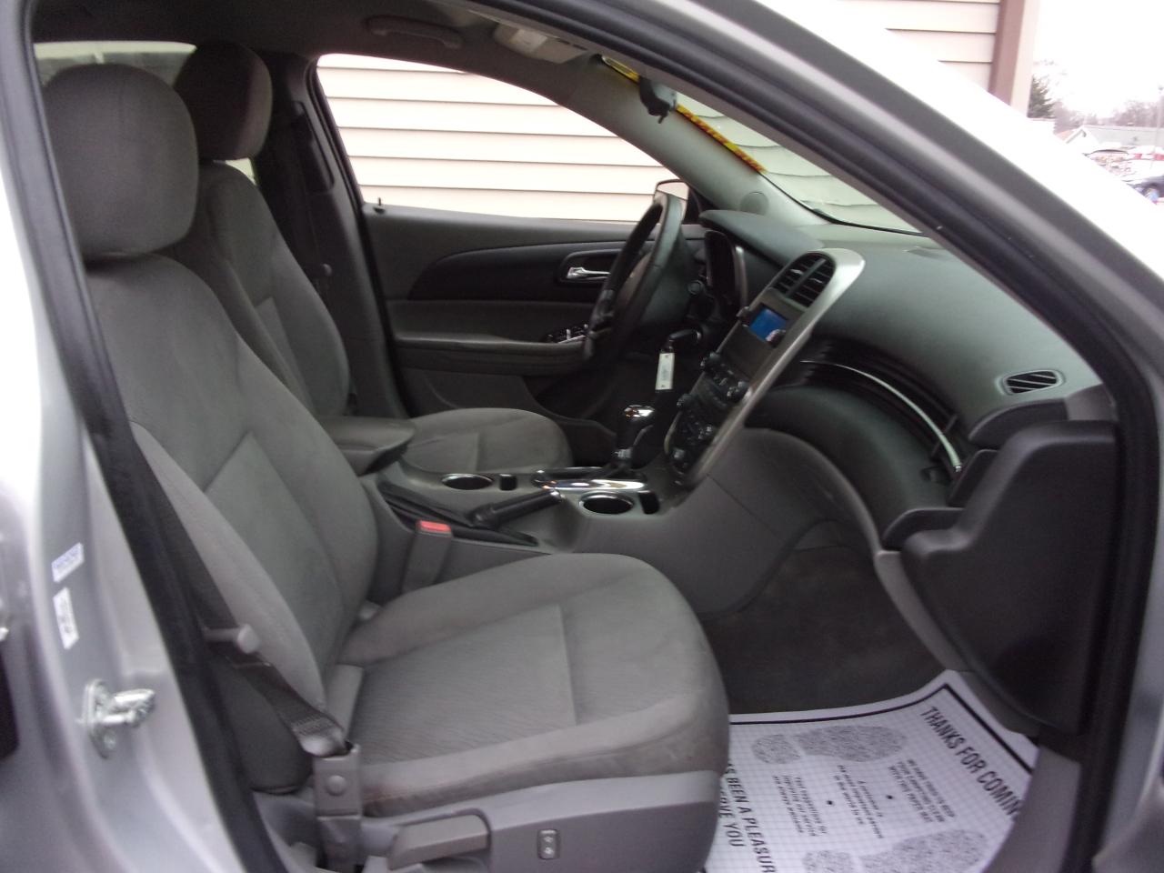 Chevrolet Malibu 4dr Sdn LS w/1LS 2015